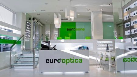 centro óptico y auditivo